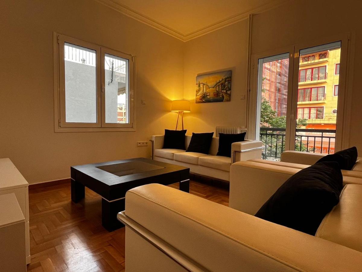 Faliro Comfort Apartment 10 Mins Walking To The Beach Atenas Exterior foto